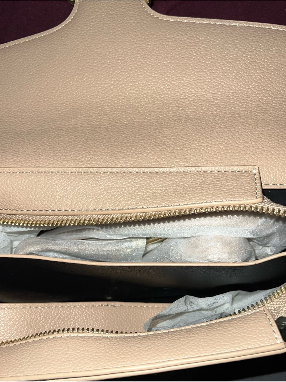 Pebbled Leather Signature C Shoulder Bag in Beige - Picture 7 of 7